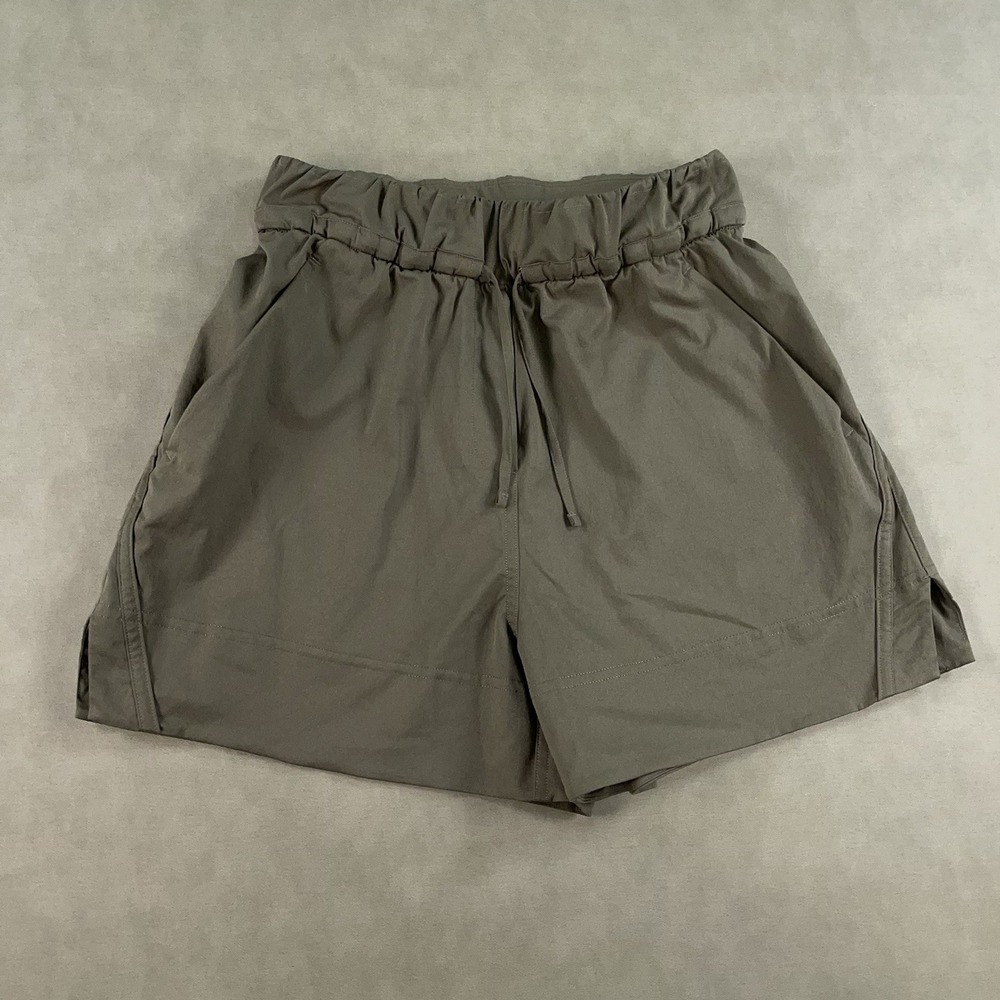 Lululemon Cinchable Waist High Rise‎ Woven Shorts Womens XXS Brown Drawstring